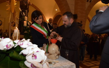 La Sardegna offre l’olio a Padre Pio